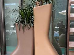 探尋高性價比之選 宇巍玻璃鋼花盆，京城花卉與禮品的明智搭配