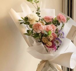 奇梅花道 教師節花禮新風尚，驚艷賣花人與買花人的收藏級選擇